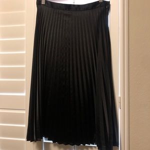 Gap Black Skirt